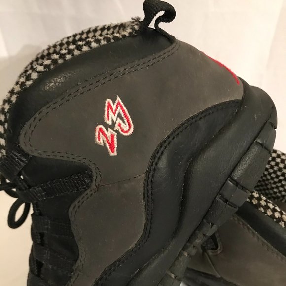 Jordan Youth Size 4T From The Air Jordan Collection Athletic Sport Sneakers - Picture 2 of 8